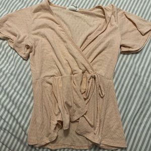 Light pink shirt sleeve shirt size medium